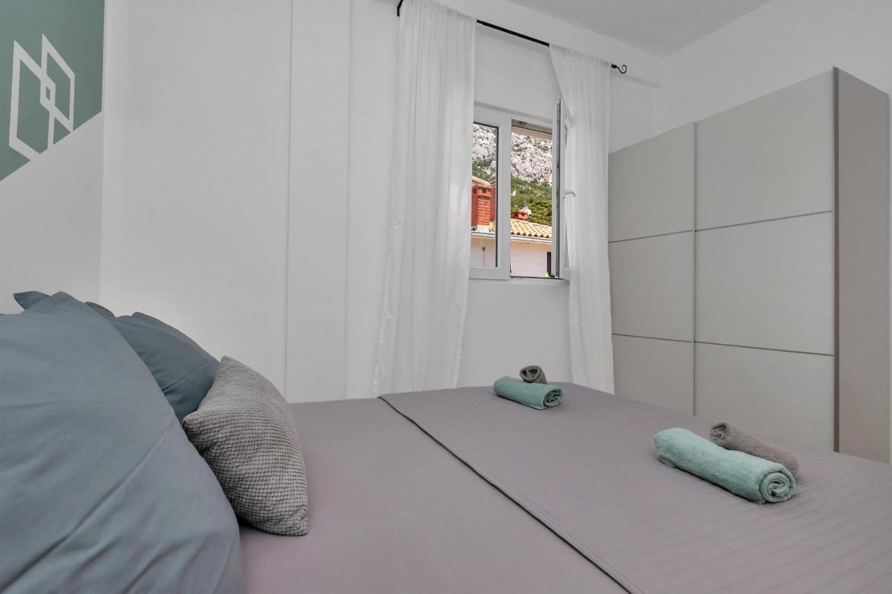 Apartmani Luna Baška Voda Exteriör bild