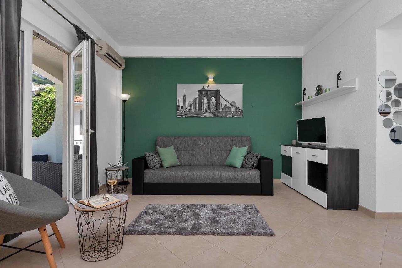Apartmani Luna Baška Voda Exteriör bild
