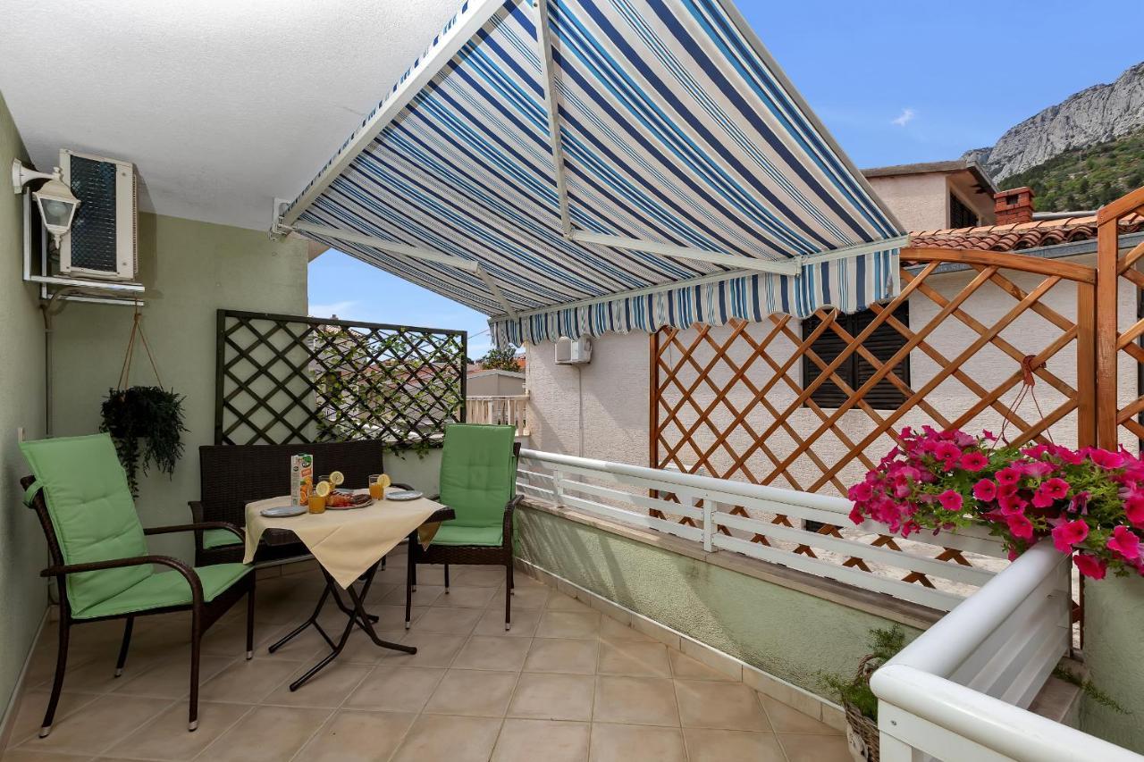 Apartmani Luna Baška Voda Exteriör bild