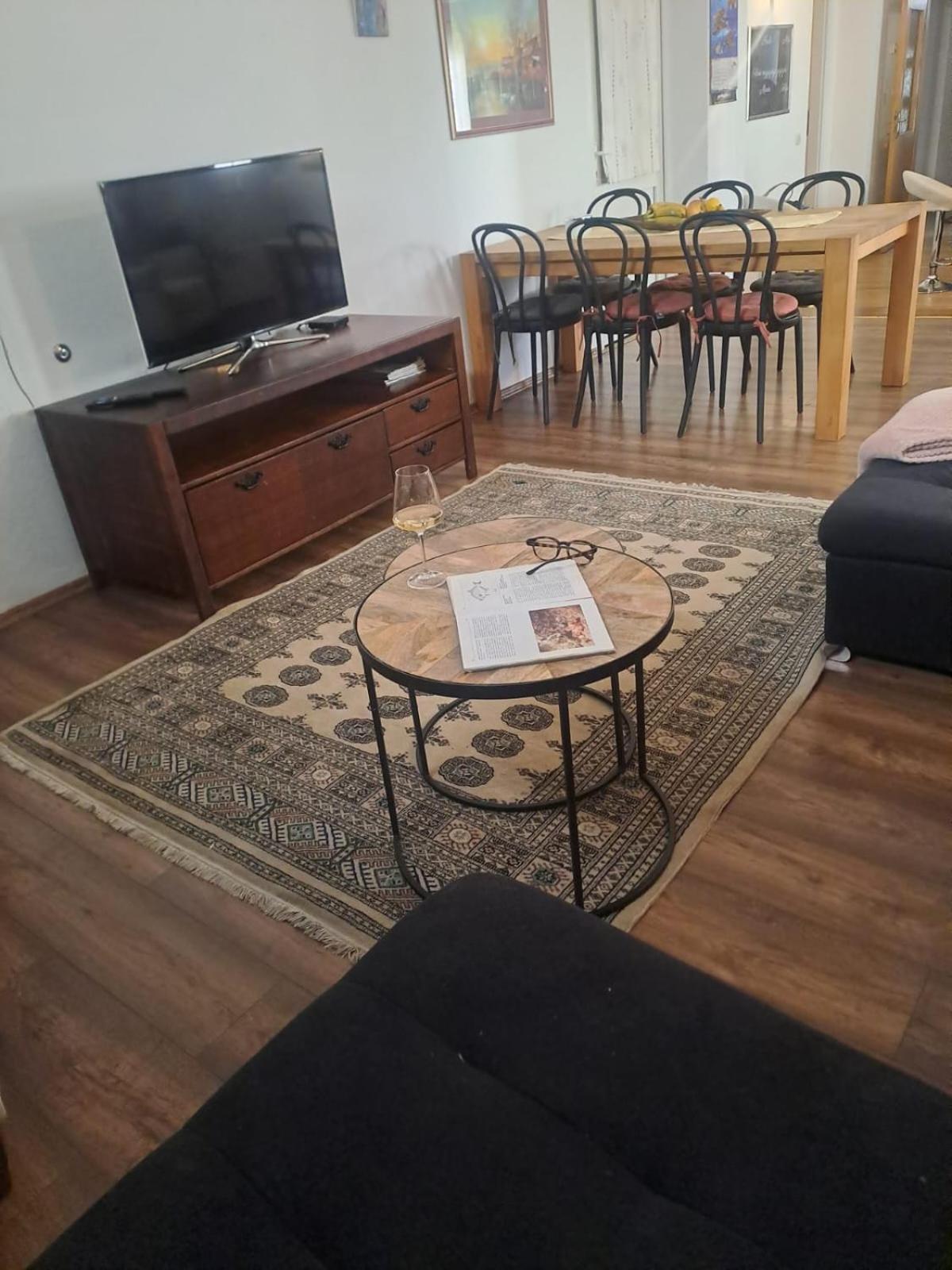Apartmani Luna Baška Voda Exteriör bild